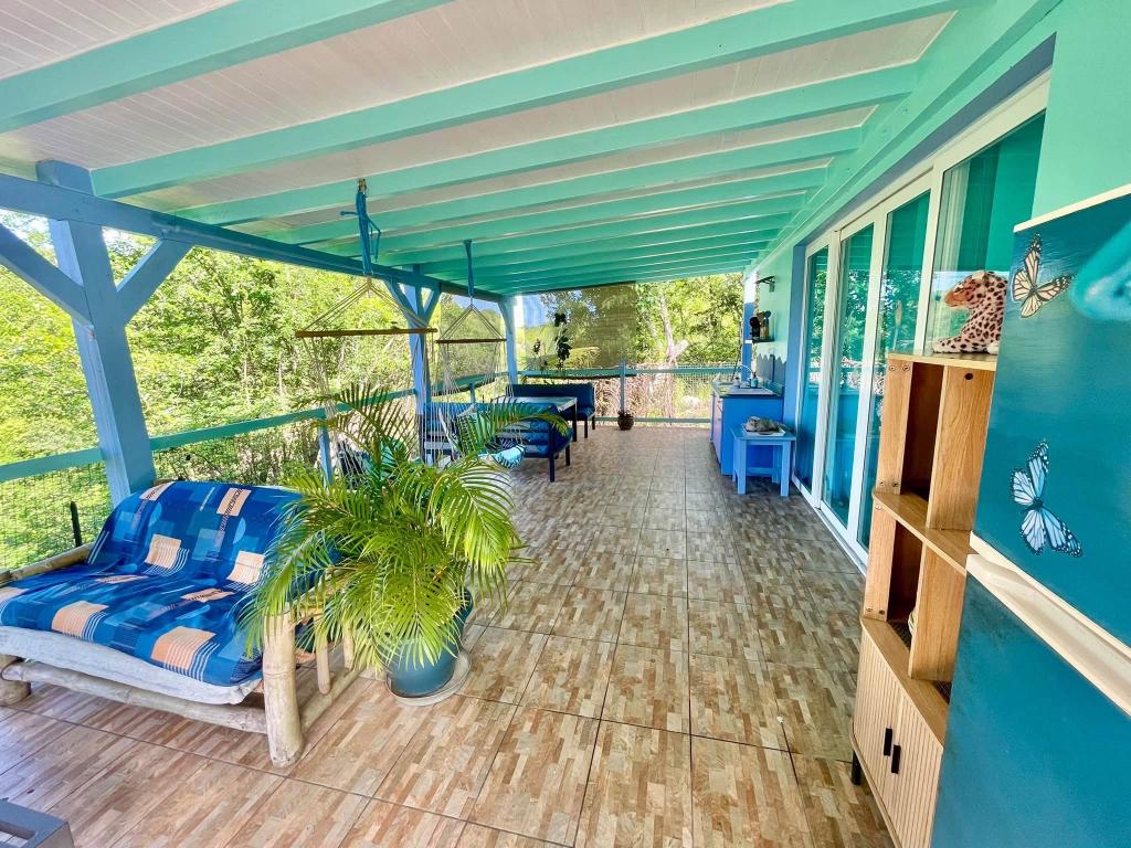 Gîtes tout confort avec piscine + Repas d'arrivée offert.