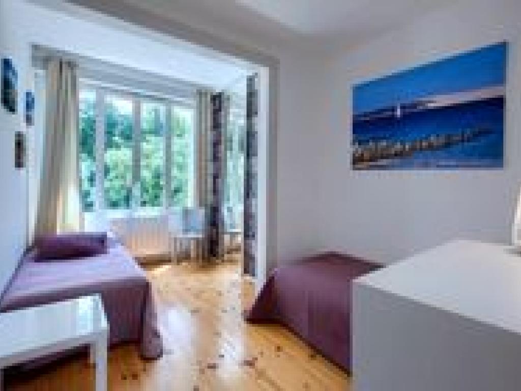 Appartement petite vue bassin 92M2, deux chambres, deux salles de bains, terrasse, 45m2 de pièce à vivre très bien équipé