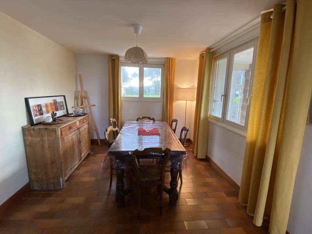 Bonheur de Mer- Maison access direct a la mer avec grand jardin clos et vue magnifique