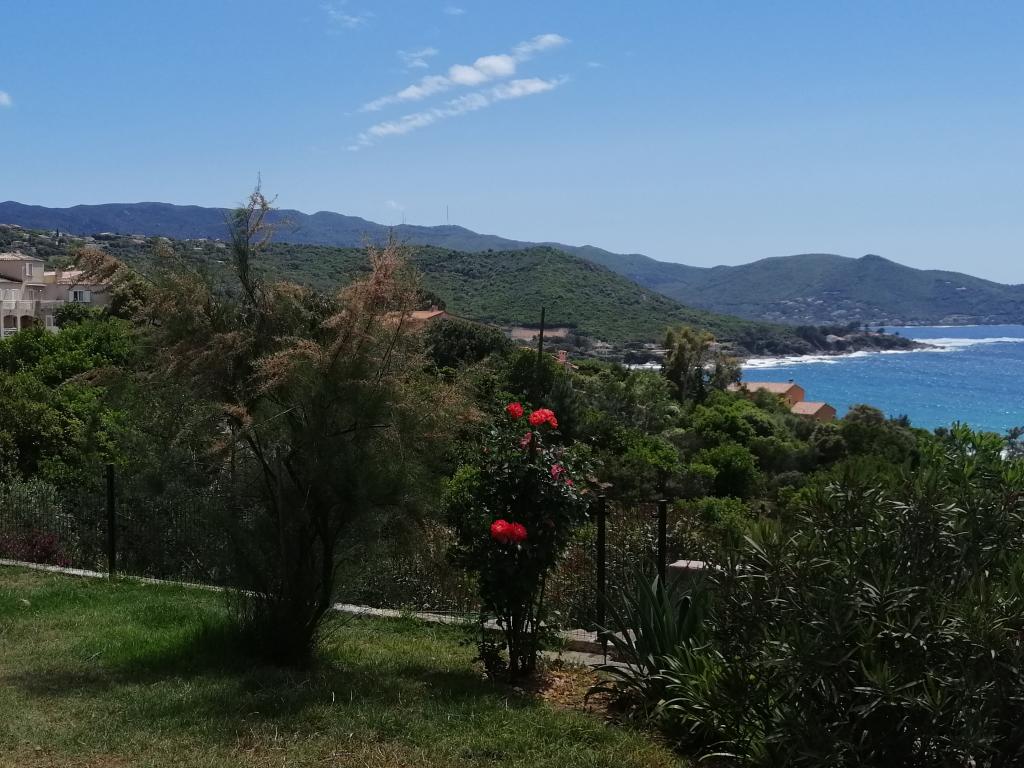 Bas de villa vue mer 3etoiles Le repaire des pirates