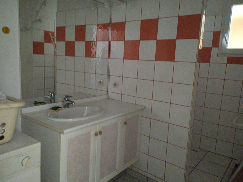 Addax, Logement 4 personnes, calme assuré.