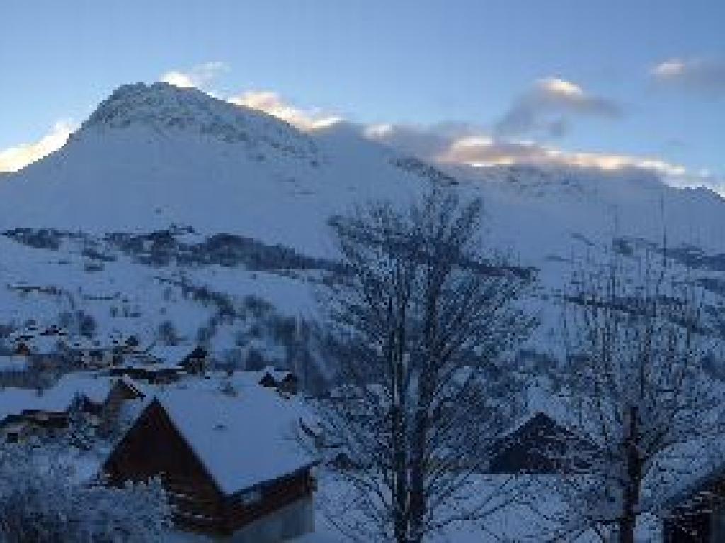 Appartement spacieux - vue sur aiguilles d’Arves