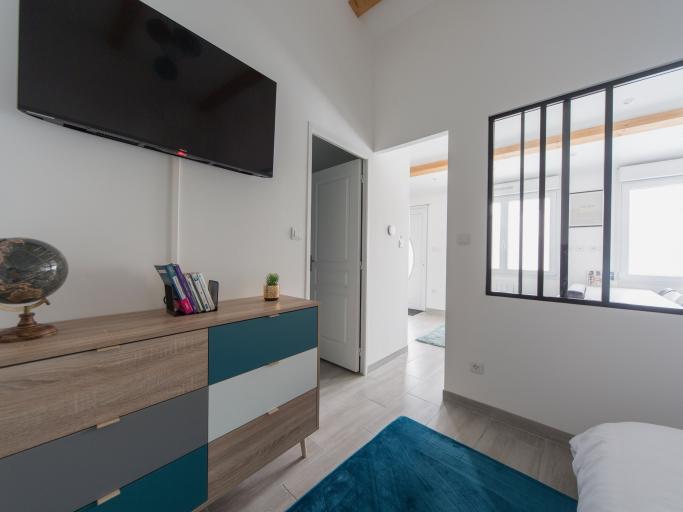 L'Émeraude- Zapart'Hôtels -Parking + Borne Recharge