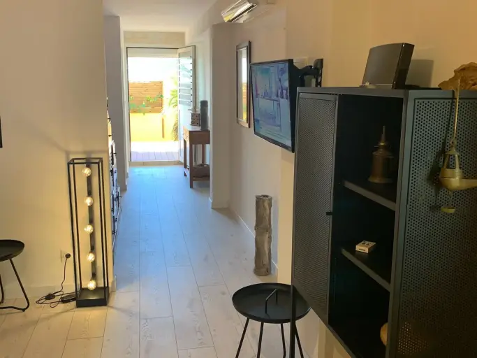Location Appartement avec terrasse et jardinet SAINT-DENIS DOMENJOD