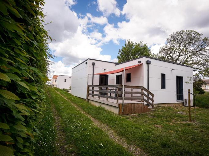 Le Sable Blanc - 800 m de la plage - PMR - 8/10 personnes