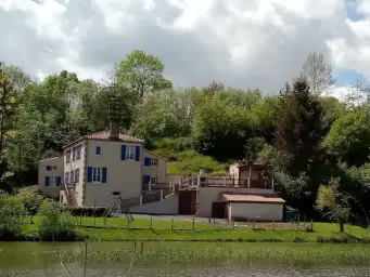 Gîte Au fil de L'Ô avec SPA / 30 min. PUY DU FOU