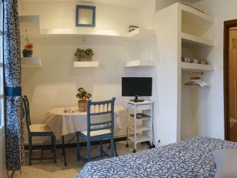 STUDIO PROCHE PLAGE BERGERIE 11
