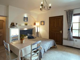 STUDIO REZ DE CHAUSSEE PROCHE PLAGE BERGERIE