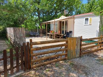 Beau Mobil Home 6 Pers. dans un Camping Familial et calme.