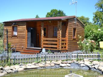 Vacances sereines dans un chalet de bois;