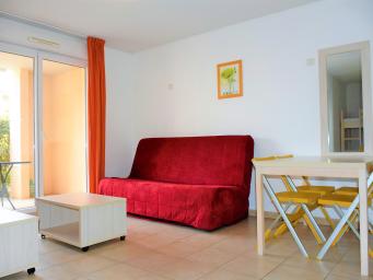 T2 CABINE EN RESIDENCE AVEC PISCINE