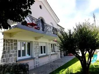 Appartement dans villa