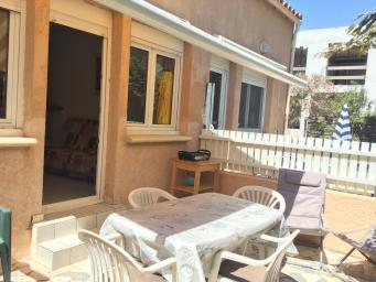 Villa Jacanguy appartement en rez-de-chaussé classé 2* à Marseillan plage, dans un quartier calme