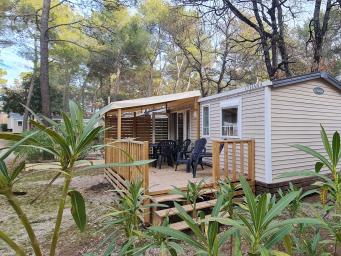Mobilhome Premium 3 chambres 6 personnes camping 4* Domaine de la Sainte Baume. emplacement idéal.