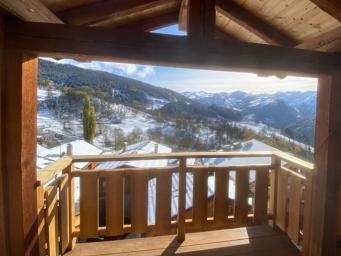 Location de vacances à la montagne :  chalet situé dans le domaine skiable "Les 3 Vallées", paisible et spacieux. Idéal pour les familles avec enfants