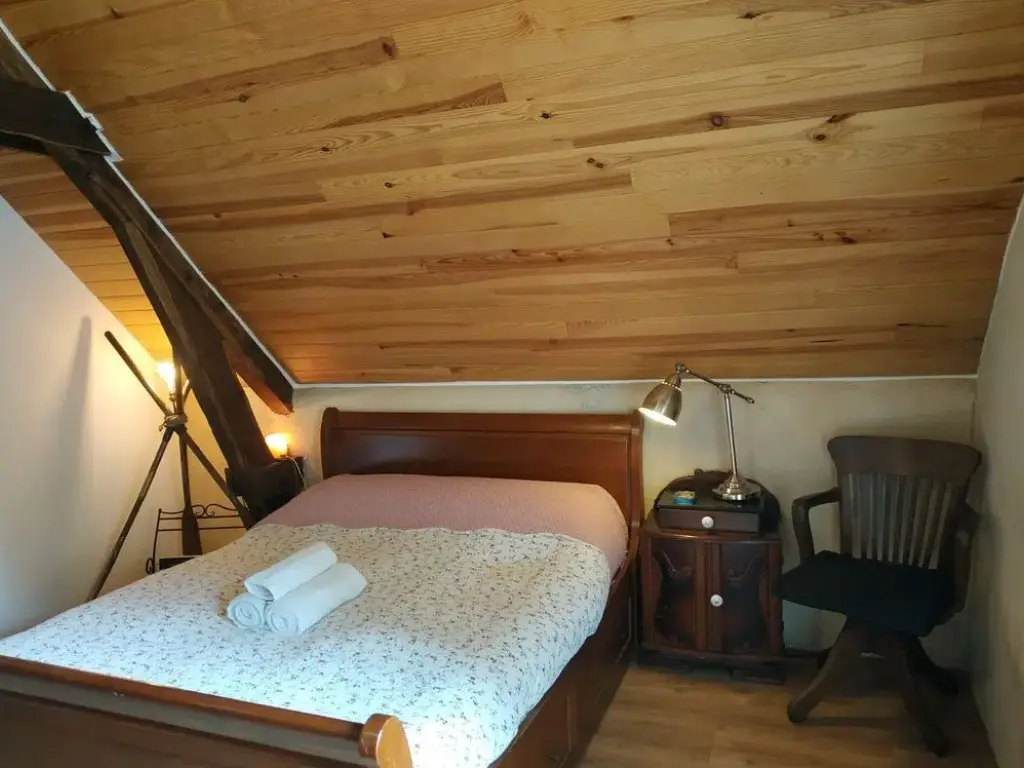 Agréable chambre d’hôtes dans maison éclusière