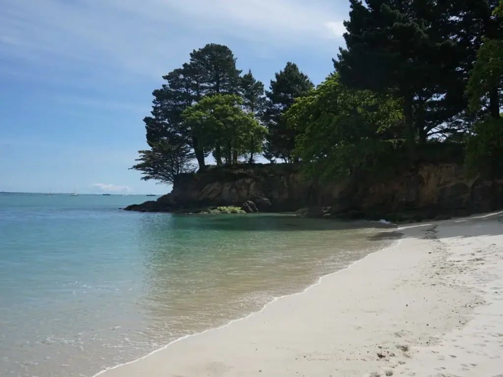 Studio et terrasse avec vue sur jardin à 3 mn de la mer