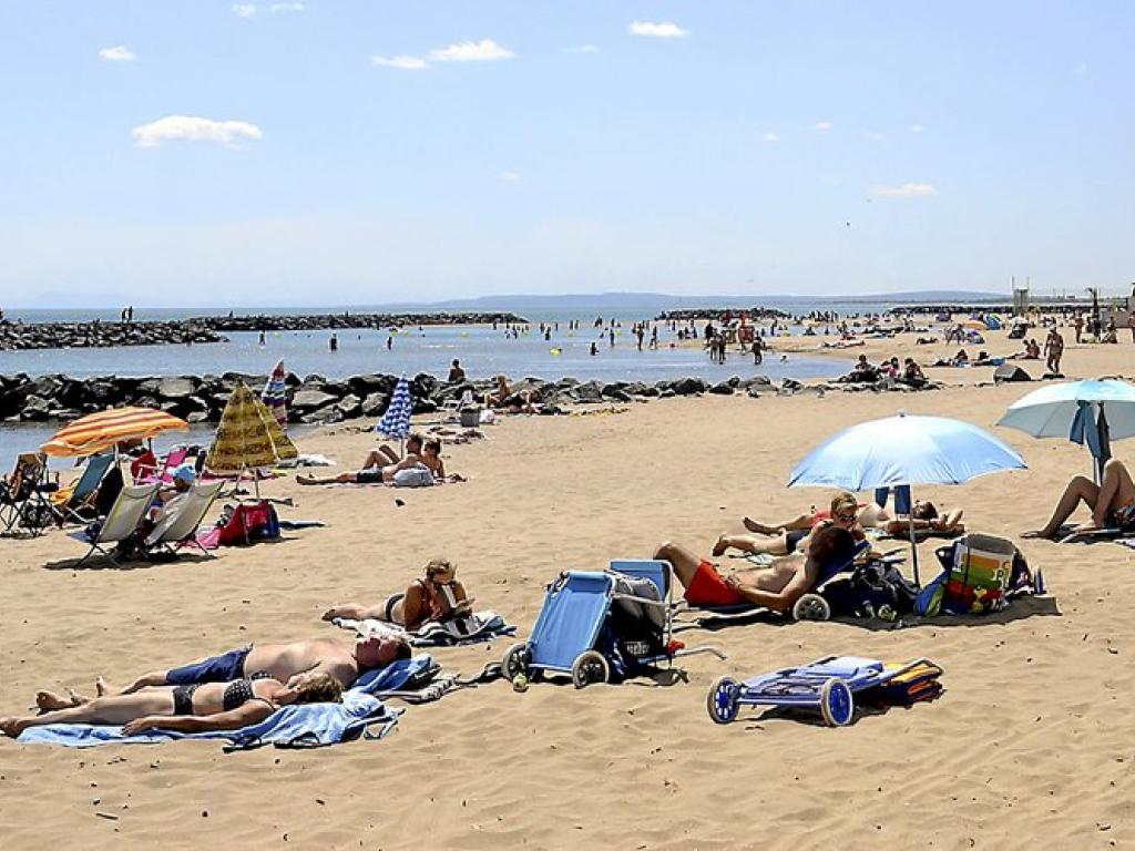Agréable appartement au calme proche de la plage et du village