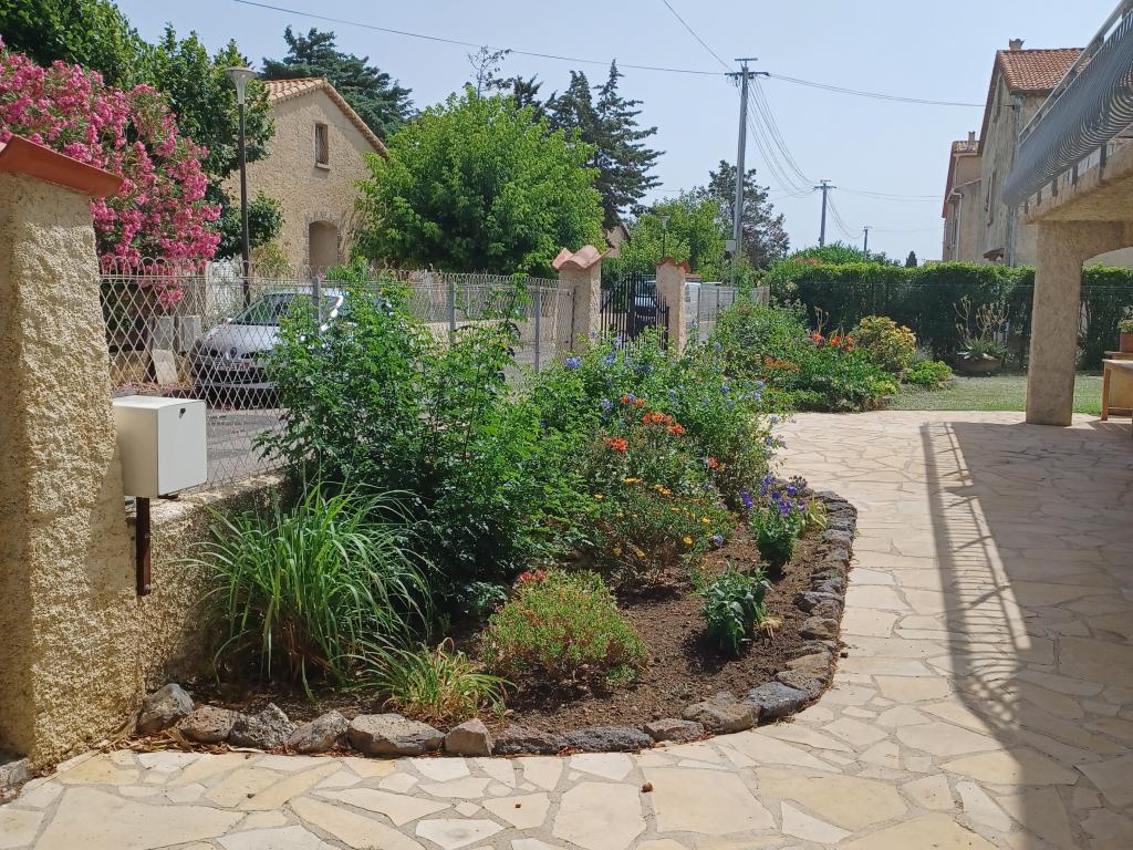 Agréable appartement au calme proche de la plage et du village