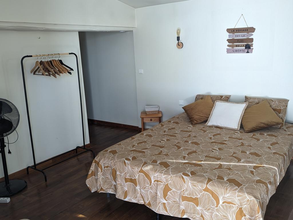 Charmant gîte 10 personnes piscine jacuzzi bananiers
