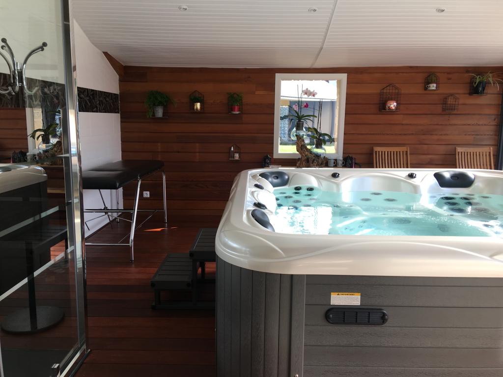VILLA moderne SPA TERRE & MER Plain-pied 110 m2 en Bretagne sud