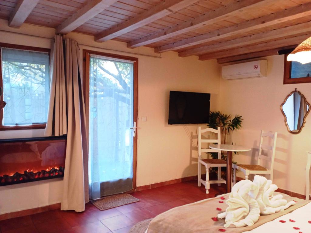 Studio love jacuzzi privatif La Ciotat