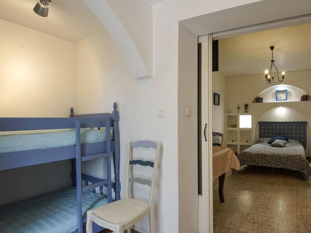 APPARTEMENT F1 PROCHE PLAGE BERGERIE SUR LA PRESQU'ÎLE DE GIENS