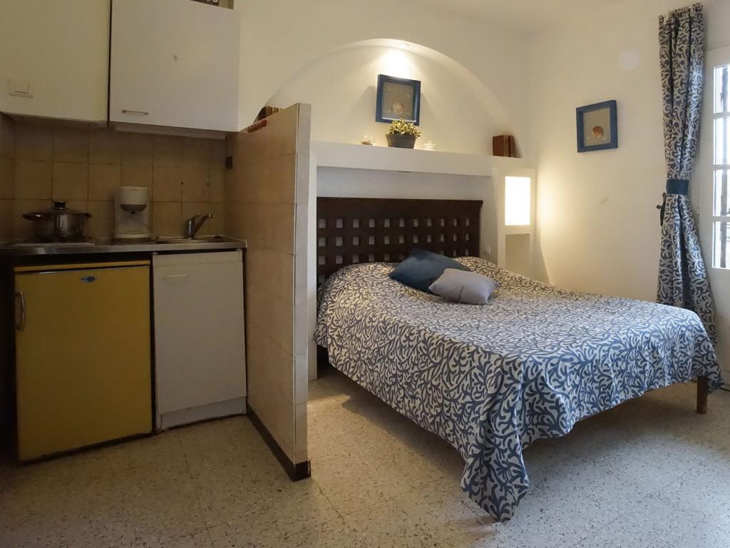 STUDIO PRESQU'ÎLE DE GIENS AVEC BALCON COTE SUD(1E)