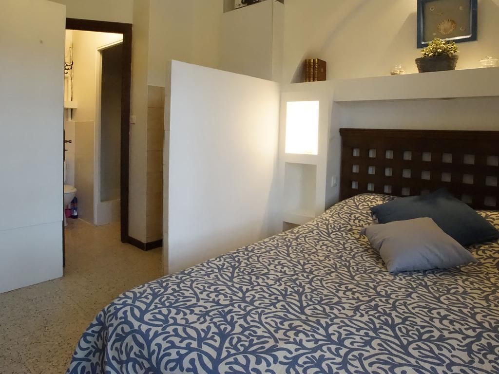 STUDIO PRESQU'ÎLE DE GIENS AVEC BALCON COTE SUD(1E)