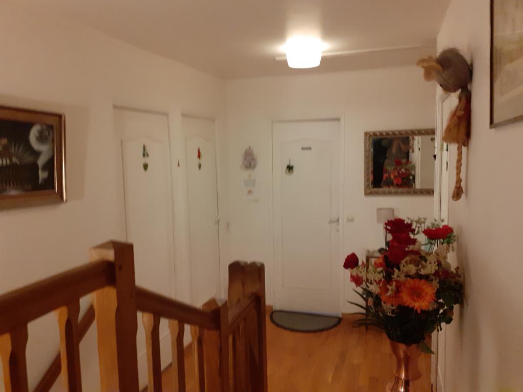 Une chambre dans une Maison Pleine de Vie