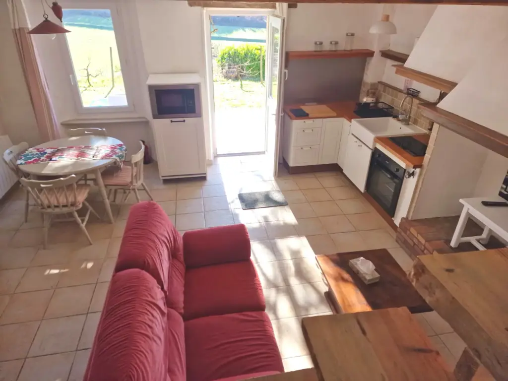 Gîte 2 personnes, vue Pyrénées, pleine nature, piscine