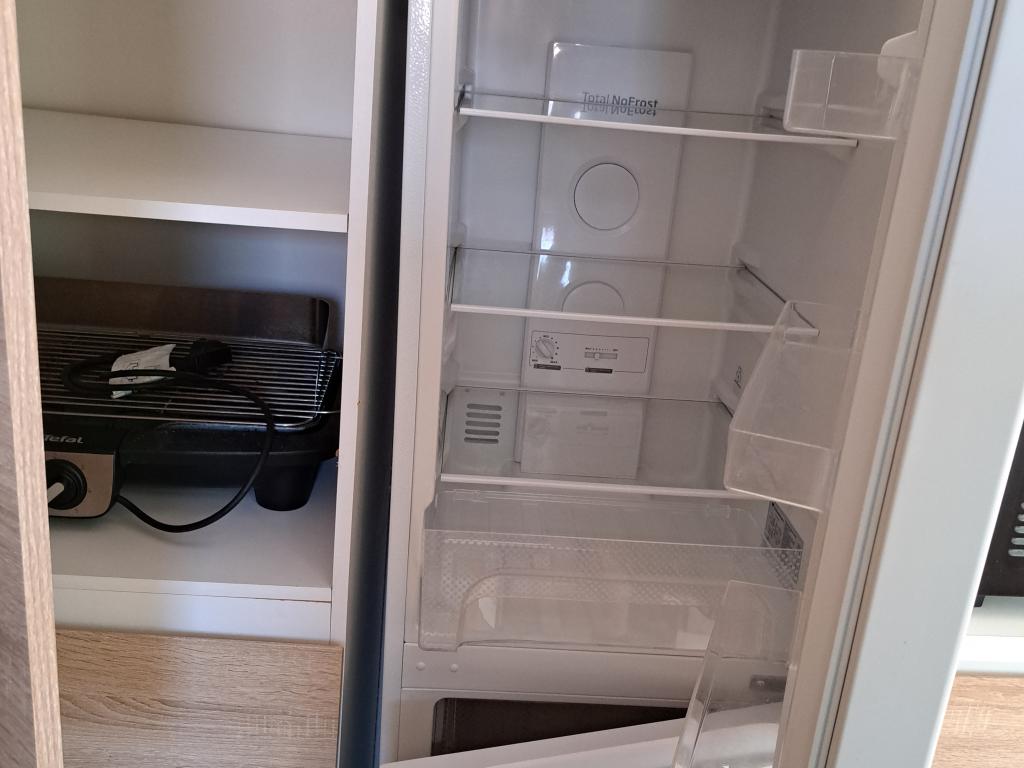 Beau Mobil Home 6 Pers. dans un Camping Familial et calme.