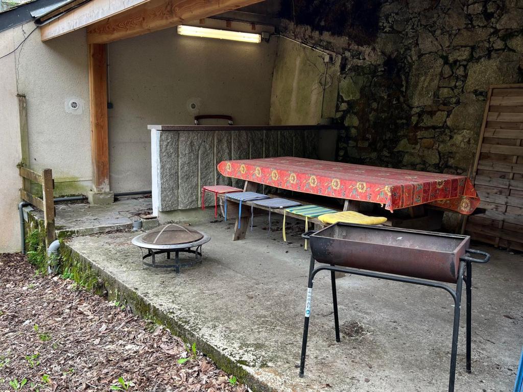 Moulin de Record - Gîte LE HAVRE SAUVAGE en bord de rivière avec accès direct