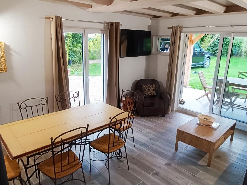 LA GRANGE  Jolie maison normande à 2kms des Plages au calme