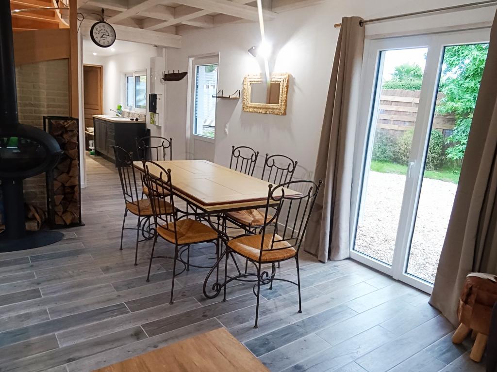 LA GRANGE  Jolie maison normande à 2kms des Plages au calme