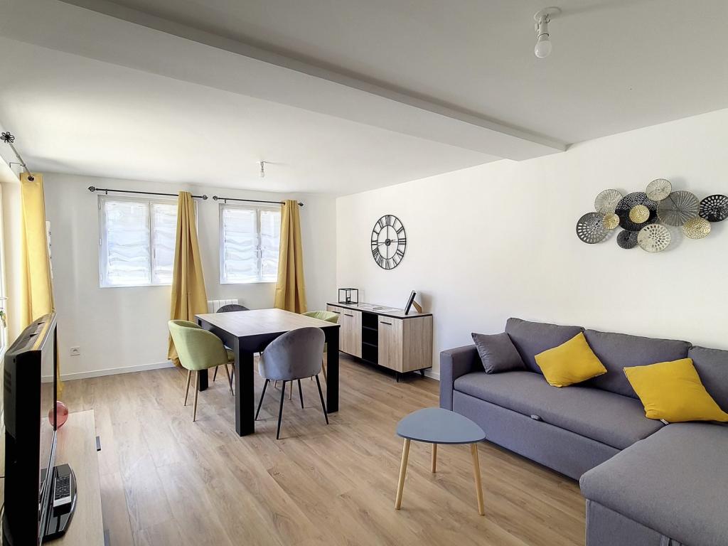 appartement en rez de chaussée entièrement rénovée 2 étoiles