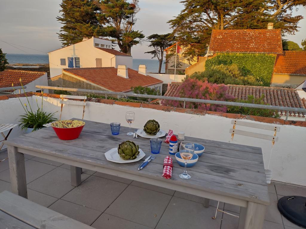 Comfortable Maison pour 10 à 50 metres de la mer- Noirmoutier (3 étoiles)
