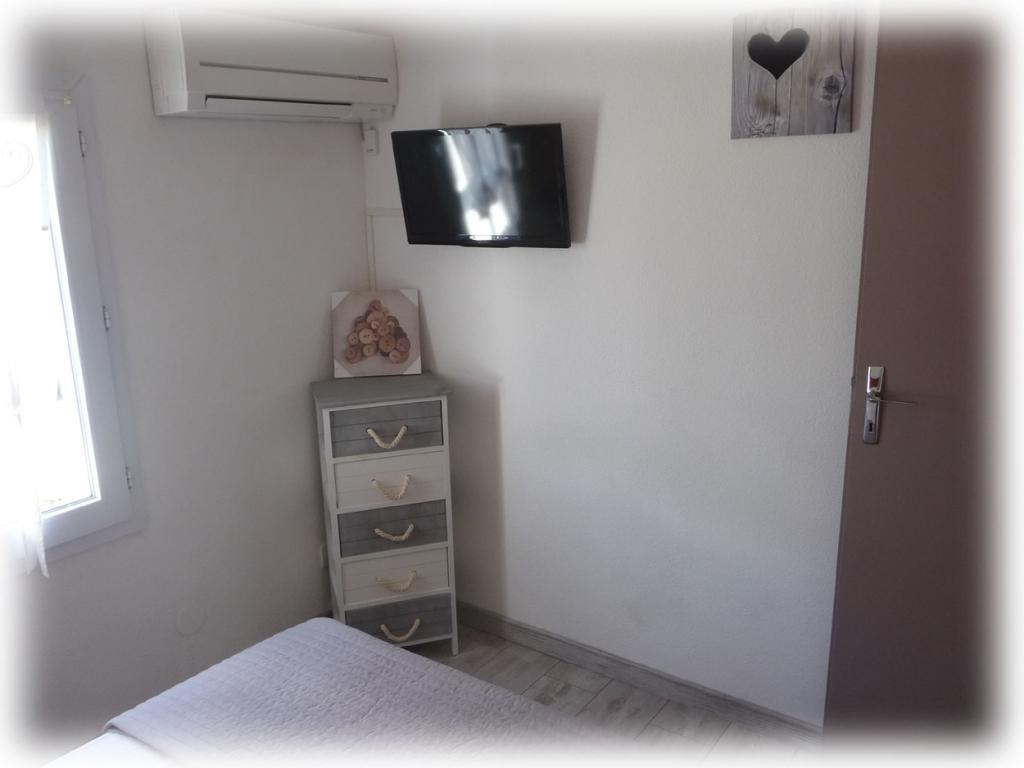 Villa AdrYvone T3, 2 étoiles, climatisée avec jardin à 3 km des plages, entre Sète et Montpellier