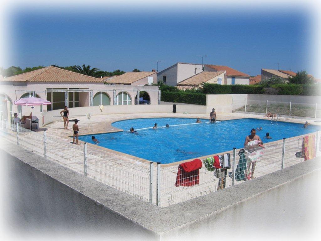 Villa AdrYvone T3, 2 étoiles, climatisée avec jardin à 3 km des plages, entre Sète et Montpellier