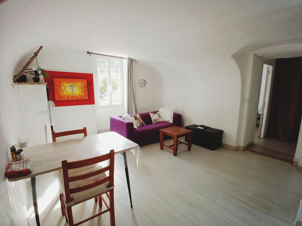 les bonhommes de la papeterie, appartement tout en voutes