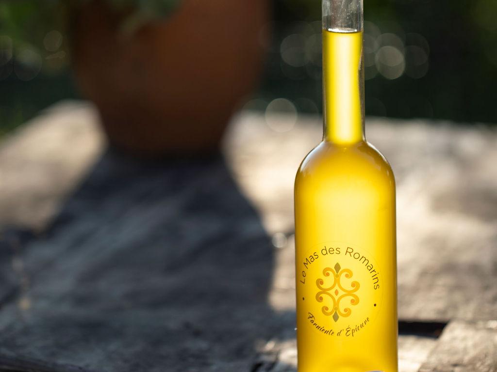 Mas des Romarins - Charme au coeur des vignes Provençales