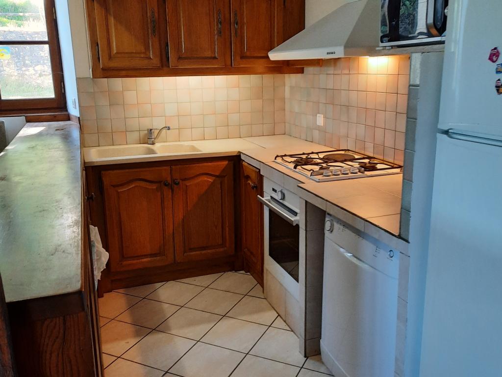 MAISON AVEC PISCINE 10 PERSONNES PROCHE DES EYZIES
