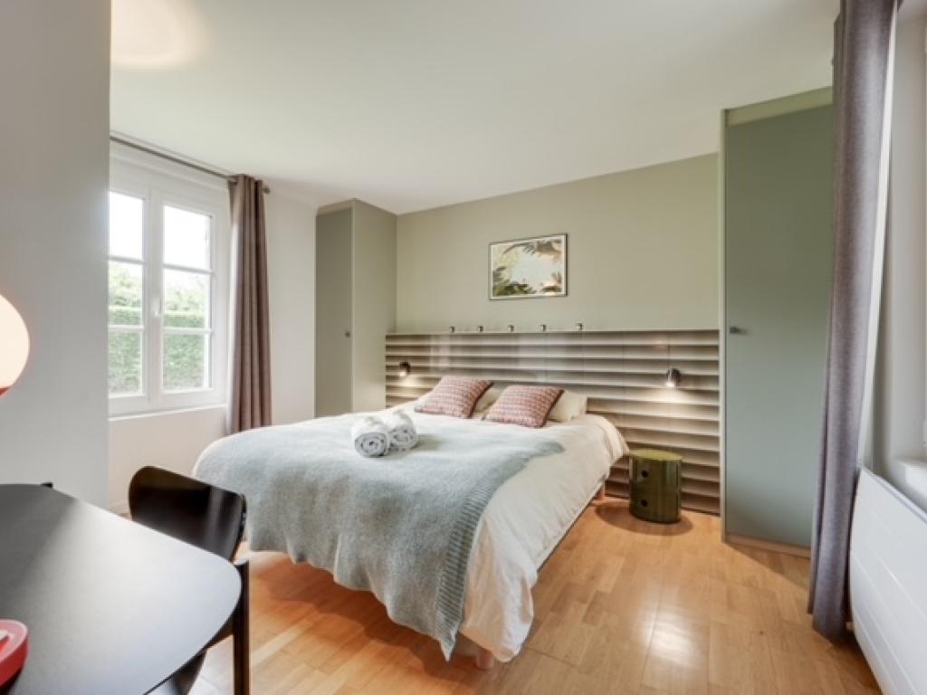 Superbe Villa Piscine chauffée toute l'année, Sauna, Fitness Vue mer. 200m plage