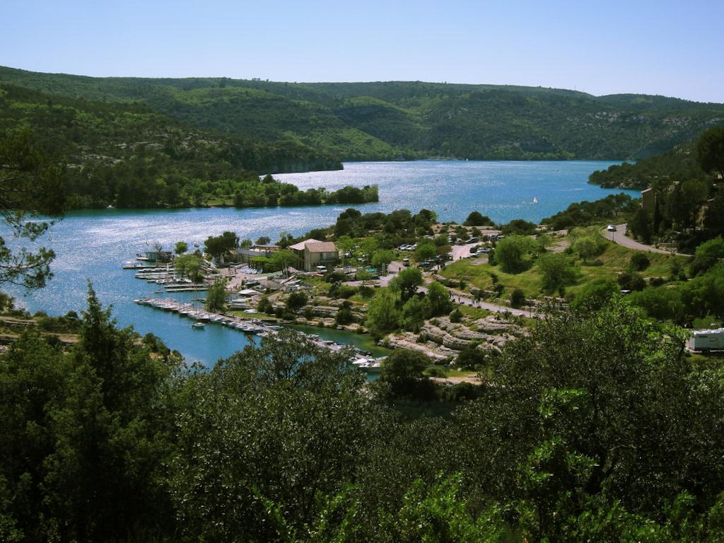 Maison de village, 5/6 personnes, proche du lac d'Esparron de Verdon.