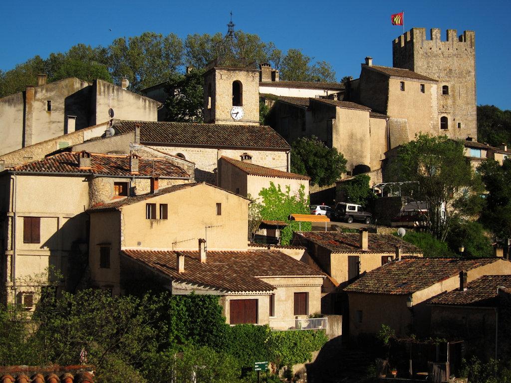 Maison de village, 5/6 personnes, proche du lac d'Esparron de Verdon.