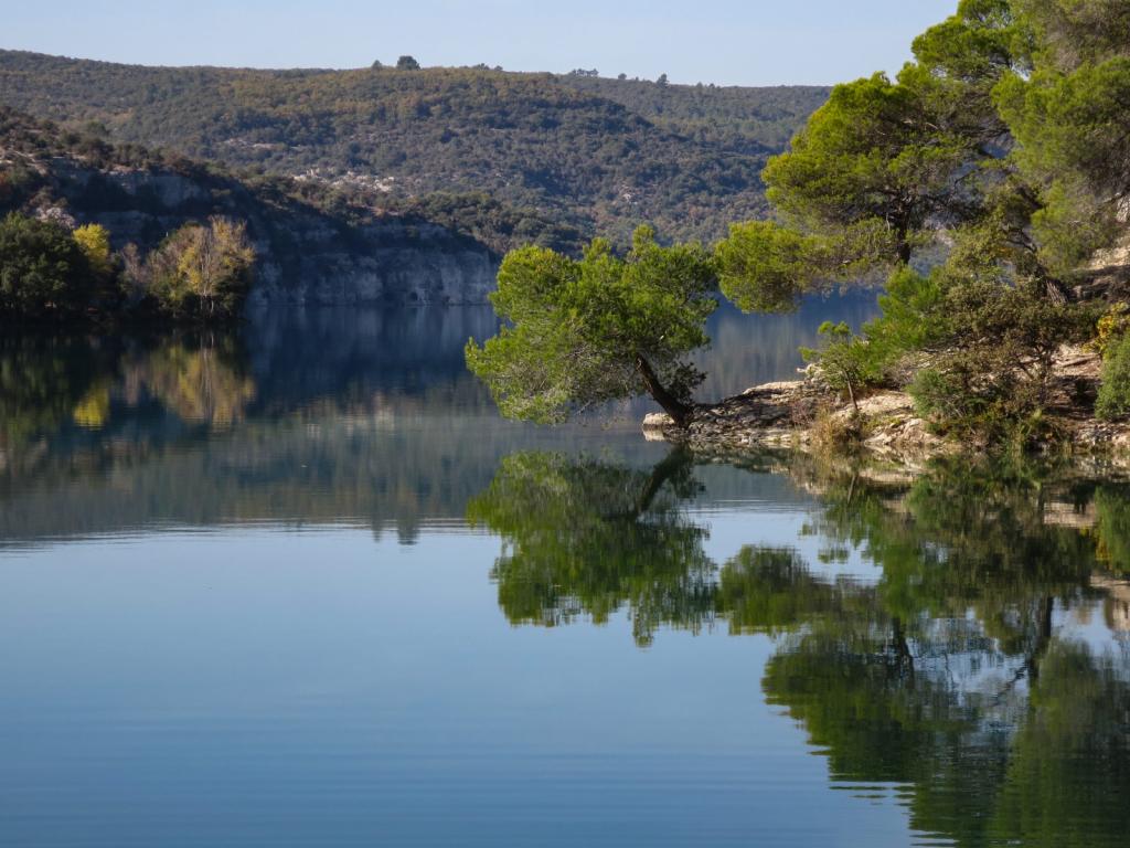 Maison de village, 5/6 personnes, proche du lac d'Esparron de Verdon.