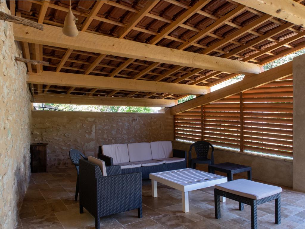 Maison de village, 5/6 personnes, proche du lac d'Esparron de Verdon.