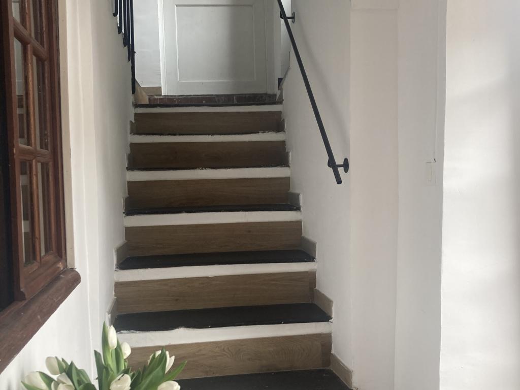 Duplex dans maison de village