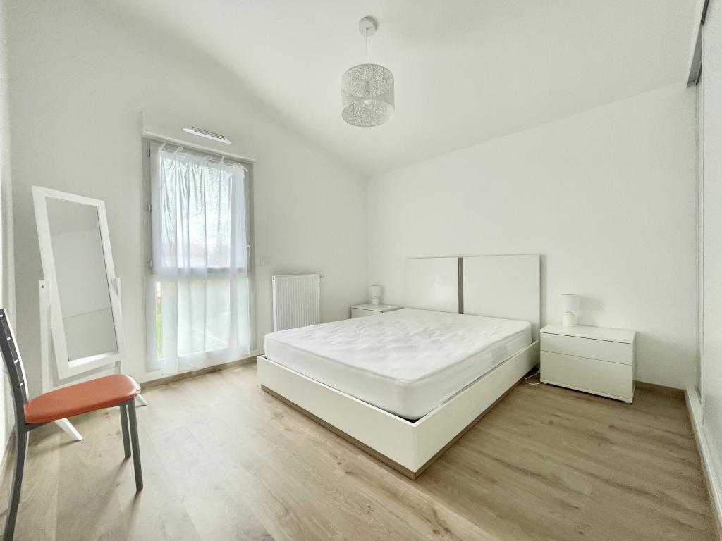 L'Hippocampe du Bassin - Logement *** en hyper centre de La Teste -97 m2 - 6 personnes - 3 chambres - 2 salles de bains.
