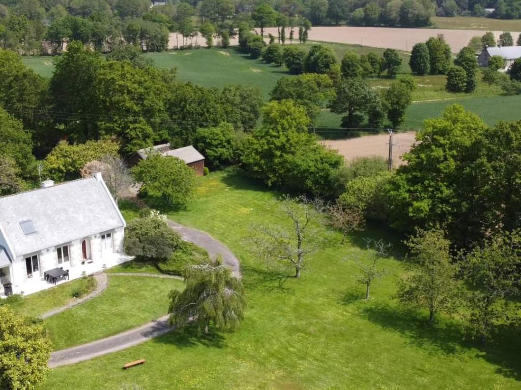 Repaire du loup blanc Brocéliande